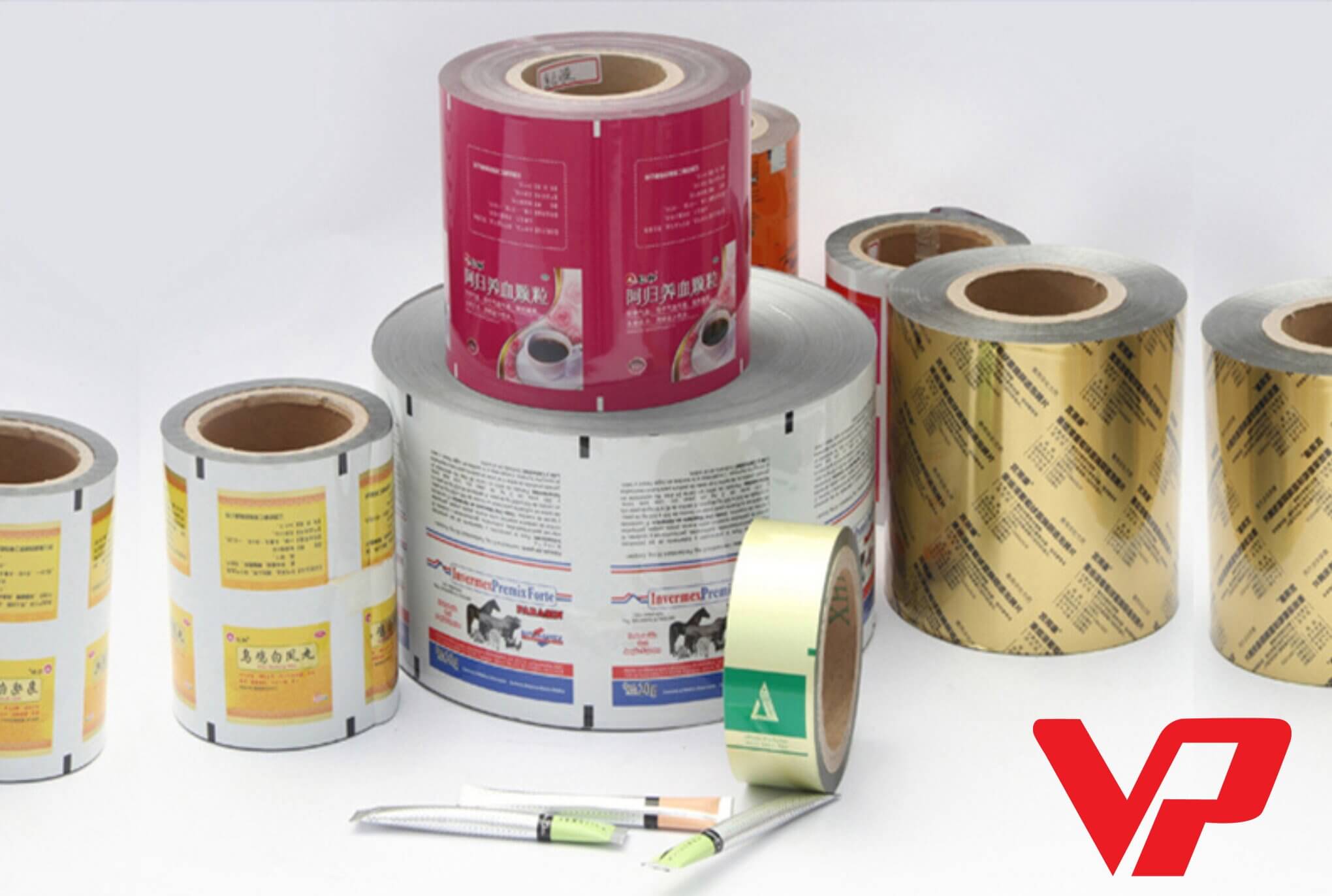 Các mẫu bao bì màng ghép dạng túi zipper và túi ba biên cao cấp