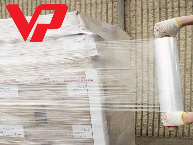 Hướng dẫn cách quấn màng PE cấu trúc 3 lớp bằng tay đúng kỹ thuật